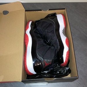 LIKE NEW Air Jordan 11 ‘Bred’ 2019